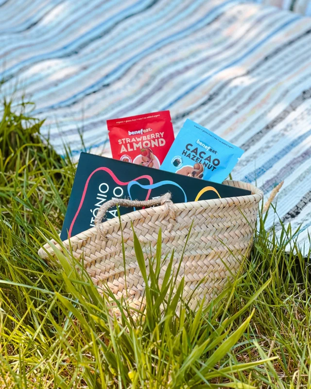 Os snacks que combinam com qualquer capítulo do teu dia 📕☀️#benefeat #snacksaudavel #organicfood #vegan #bio #healthyfood #veganfood #churros